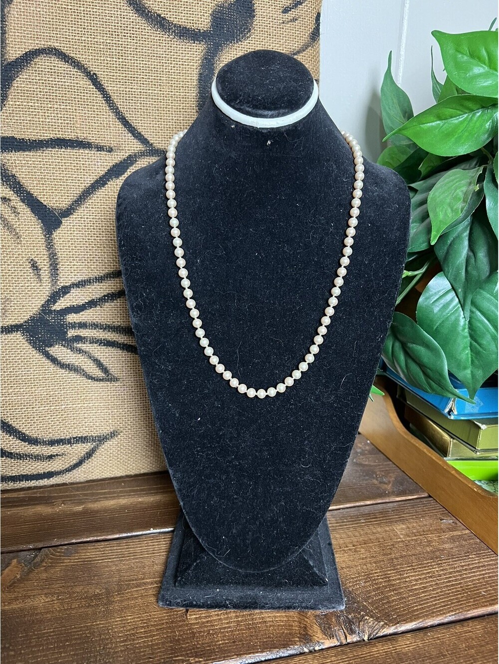 Marvella Necklace Faux Pearl Single Strand Gold Tone Clasp Classic 18" Vtg 1960s